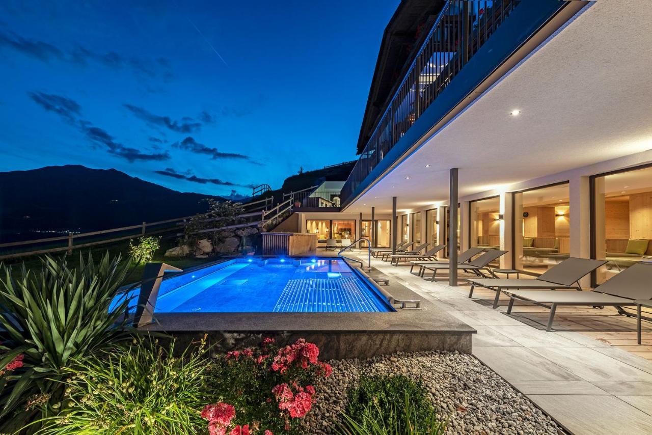 Hotel Torgglerhof Бресаноне Екстериор снимка