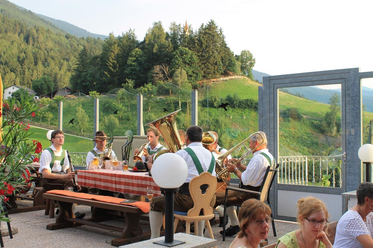 Hotel Torgglerhof Бресаноне Екстериор снимка