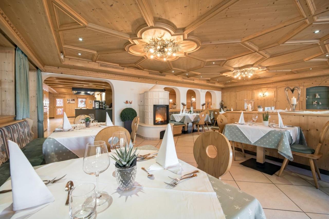 Hotel Torgglerhof Бресаноне Екстериор снимка